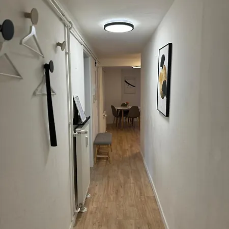 Apartment, Zentral 3 Апартаменти Грац