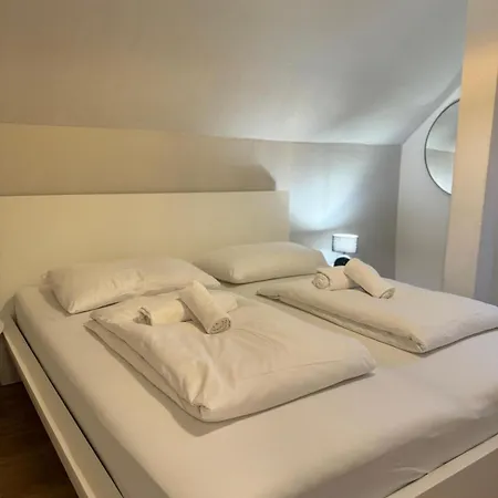 Apartment, Zentral 3 Апартаменти