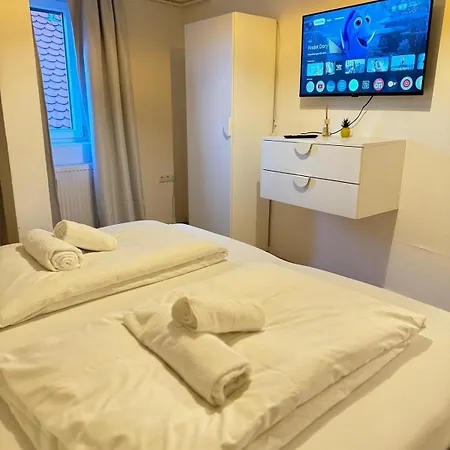 Апартаменти Apartment, Zentral 3 *